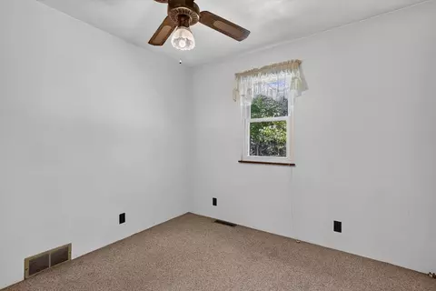 Bedroom - 16103 Null Rd, Three Rivers, MI 49093 photo 1 of 6