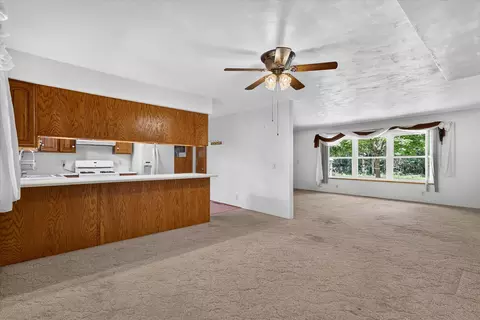 Living - 16103 Null Rd, Three Rivers, MI 49093 photo 7 of 7