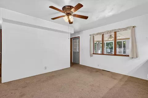 Living - 16103 Null Rd, Three Rivers, MI 49093 photo 6 of 7