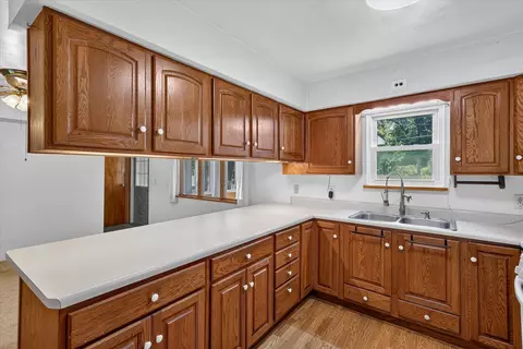 Kitchen - 16103 Null Rd, Three Rivers, MI 49093 photo 1 of 5