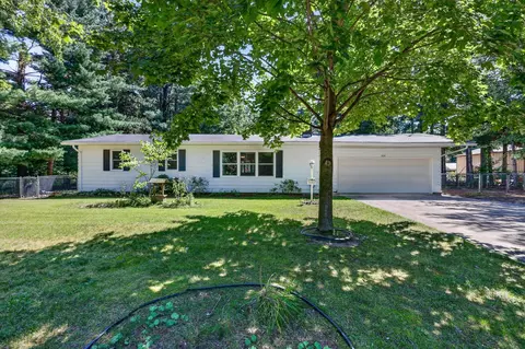 Exterior - 16103 Null Rd, Three Rivers, MI 49093 photo 2 of 10
