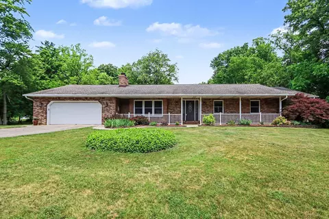 2828 W F Ave, Kalamazoo, MI 49009