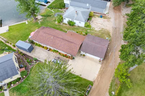 View/Area - 11603 Spring Point Dr, Plainwell, MI 49080 photo 14 of 15