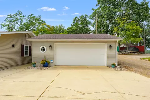 Exterior - 11603 Spring Point Dr, Plainwell, MI 49080 photo 18 of 18