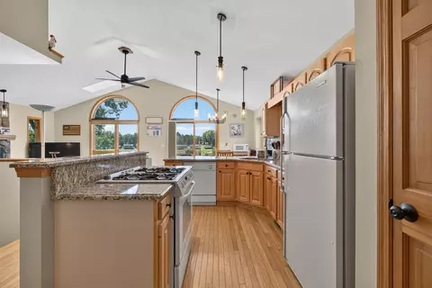Kitchen - 11902 N Waldron Rd, Jerome, MI 49249 photo 4 of 6