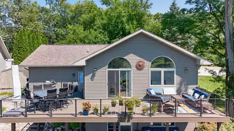 Exterior - 11902 N Waldron Rd, Jerome, MI 49249 photo 6 of 21