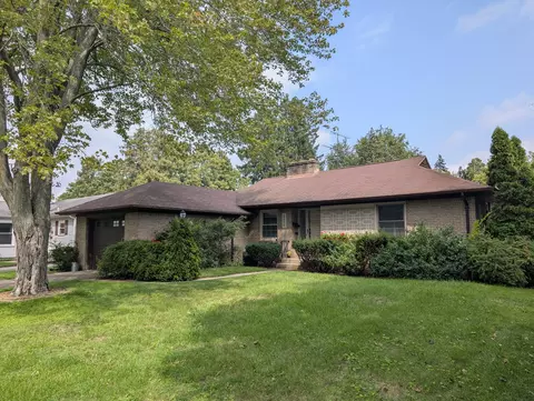 2456 College Ave NE, Grand Rapids, MI 49505