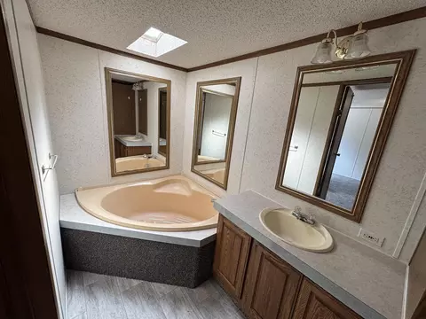 Bath - 3185 S James Rd, Baldwin, MI 49304 photo 2 of 3