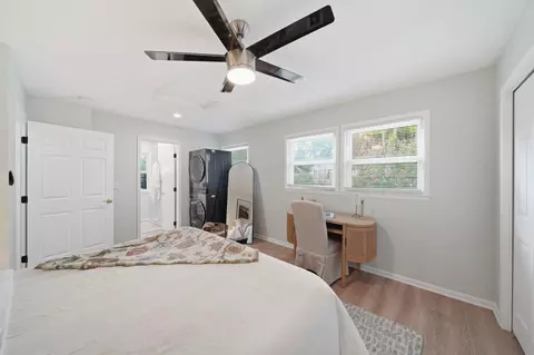 Bedroom - 4182 Sheffield Dr, Jackson, MI 49203 photo 4 of 5