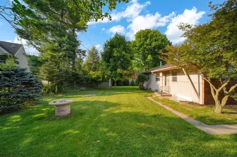 Exterior - 4182 Sheffield Dr, Jackson, MI 49203 photo 11 of 15