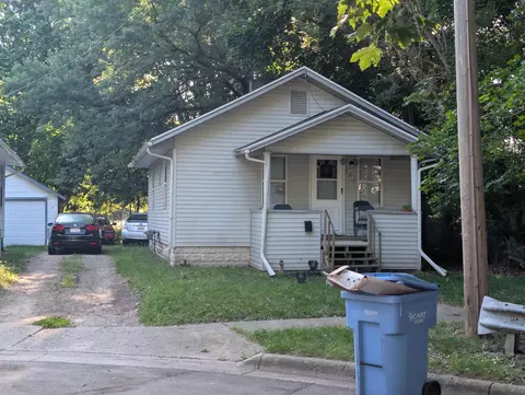731 S Magnolia Ave, Lansing, MI 48912