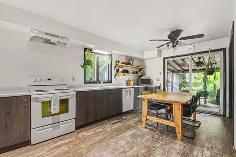 Kitchen - 326 Beech St, Freeport, MI 49325 photo 2 of 4