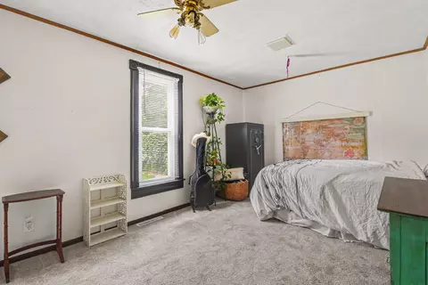 Bedroom - 326 Beech St, Freeport, MI 49325 photo 3 of 4