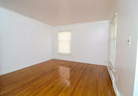 Living - 6165 Farmbrook St, Detroit, MI 48224 photo 2 of 2