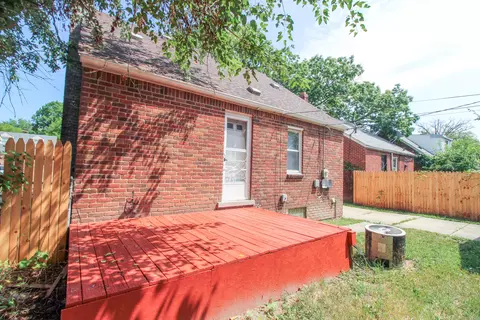 Exterior - 6165 Farmbrook St, Detroit, MI 48224 photo 7 of 8