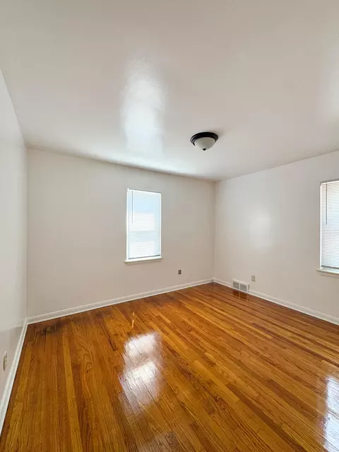 Bedroom - 6165 Farmbrook St, Detroit, MI 48224 photo 3 of 8