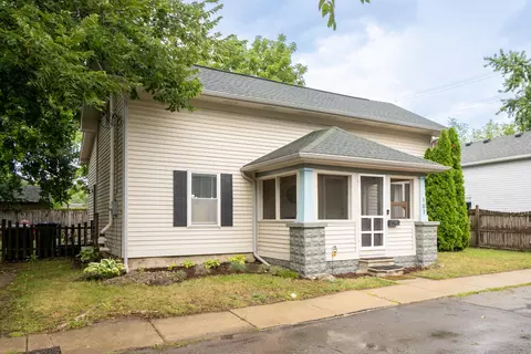 107 Babbitt St, Ypsilanti, MI 48198