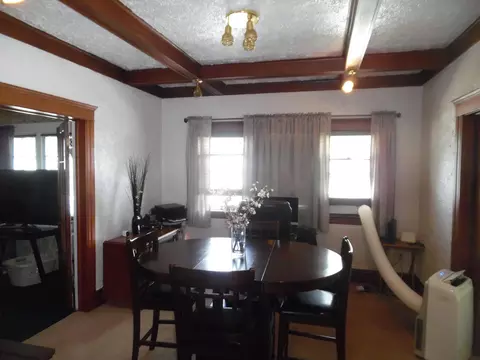 Dining - 815 Wildwood Ave, Jackson, MI 49202 photo 2 of 2
