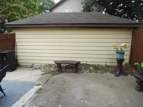 Exterior - 815 Wildwood Ave, Jackson, MI 49202 photo 8 of 8