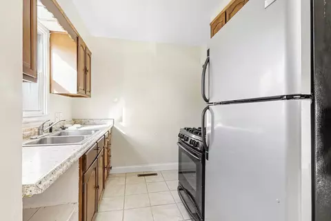 Kitchen - 1365 Eagle St, Niles, MI 49120 photo 1 of 1