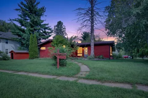 3024 Haskell St, Kalamazoo, MI 49006