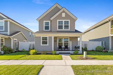 6670 Promenade St NE, Rockford, MI 49341