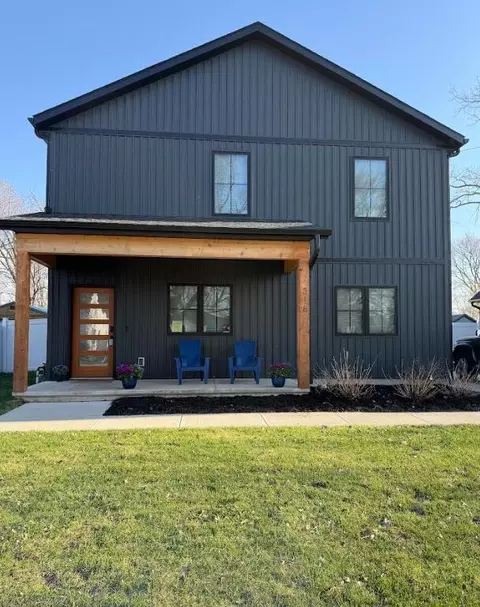 318 Edgell St, South Haven, MI 49090