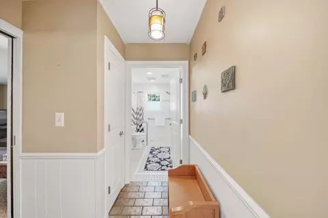 Entry Way - 710 S Webster St, Jackson, MI 49203 photo 6 of 6