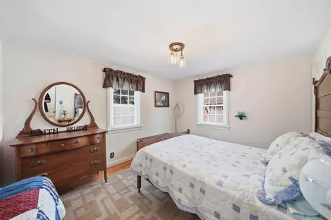 Bedroom - 710 S Webster St, Jackson, MI 49203 photo 5 of 7