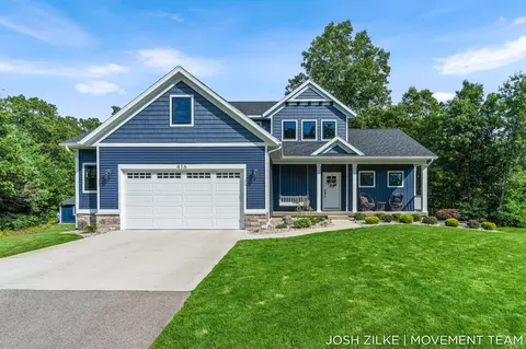 416 Sabine Dr, Muskegon, MI 49442