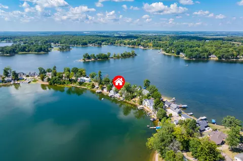 View/Area - 10861 Long Point Dr, Plainwell, MI 49080 photo 5 of 14