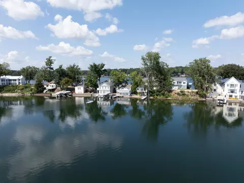 View/Area - 10861 Long Point Dr, Plainwell, MI 49080 photo 8 of 14