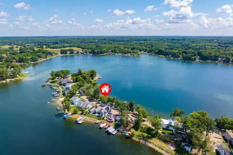 View/Area - 10861 Long Point Dr, Plainwell, MI 49080 photo 12 of 14