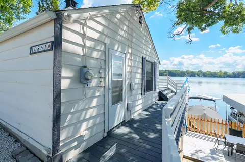 Exterior - 10861 Long Point Dr, Plainwell, MI 49080 photo 9 of 9