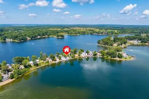 View/Area - 10861 Long Point Dr, Plainwell, MI 49080 photo 7 of 14