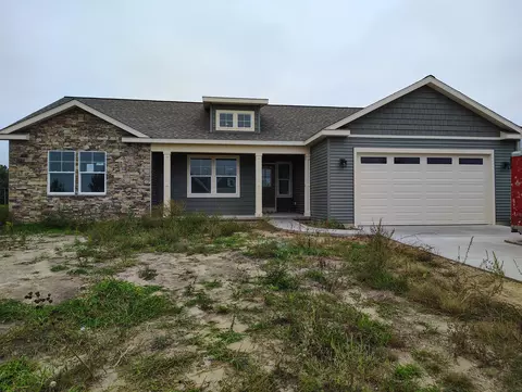 11658 Olive Lake Dr, West Olive, MI 49460