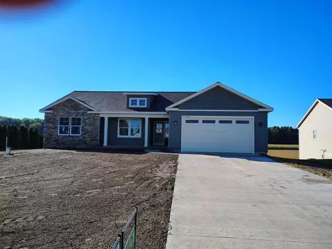 11658 Olive Lake Dr, West Olive, MI 49460