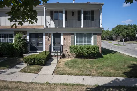 1757 Wickham St, Royal Oak, MI 48073