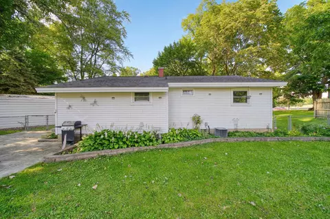 Exterior - 5329 Spring Arbor Rd, Jackson, MI 49201 photo 12 of 12