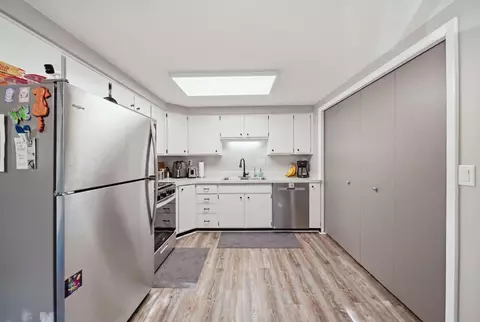 Kitchen - 5329 Spring Arbor Rd, Jackson, MI 49201 photo 1 of 3