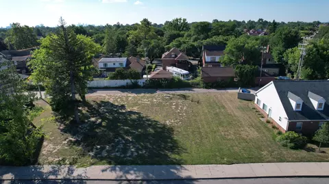 2411 Ewald Cir, Detroit, MI 48238