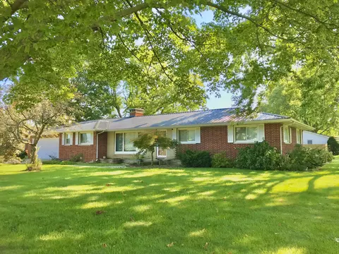 500 N Kalamazoo St, White Pigeon, MI 49099