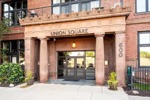 600 Broadway Ave NW #224, Grand Rapids, MI 49504