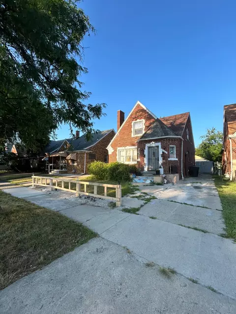 6878 Abington Ave, Detroit, MI 48228