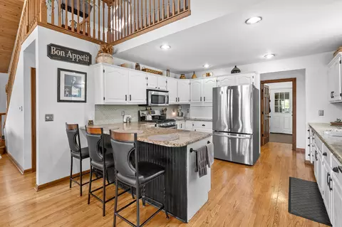 Kitchen - 12405 Oak Ridge Rd, Plainwell, MI 49080 photo 4 of 4