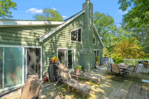 Exterior - 12405 Oak Ridge Rd, Plainwell, MI 49080 photo 4 of 11