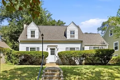 526 Montrose Ave, Kalamazoo, MI 49008