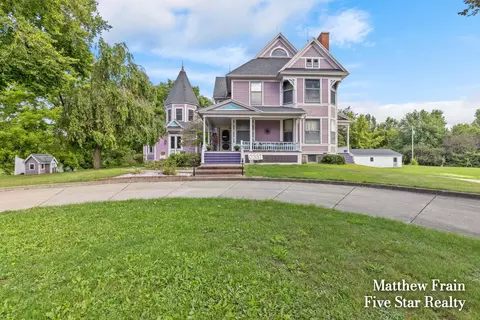 357 Leonard St NW, Grand Rapids, MI 49534