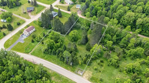 730 Coolidge Ave, Iron River, MI 49935