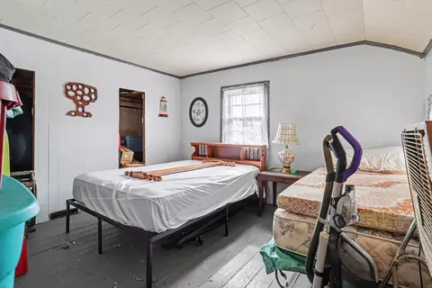 Bedroom - 507 S Main St, Reading, MI 49274 photo 2 of 3